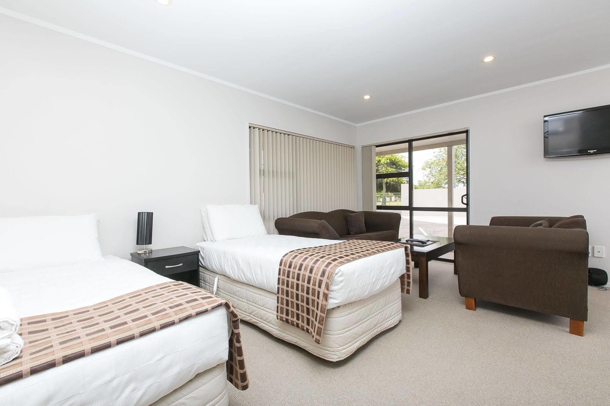 Parkview Motor Inn Pukekohe Exteriér fotografie